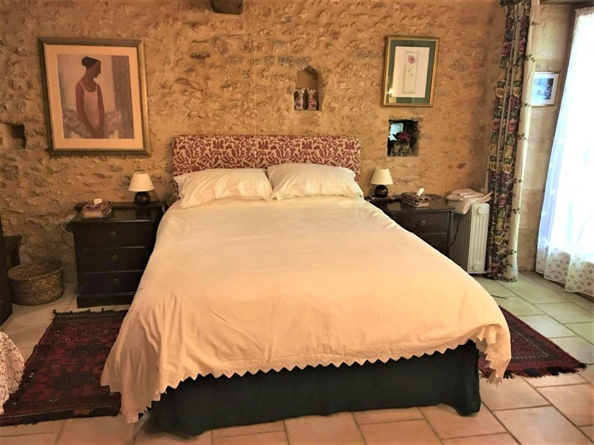 Chambres D'Hotes Les Coustilles Saint-Alvère Exterior foto